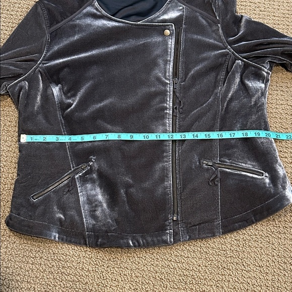 Soft Surroundings Velvet Moto Style Asymmetrical Zip Up Jacket XL Gray Taupe - Picture 14 of 16